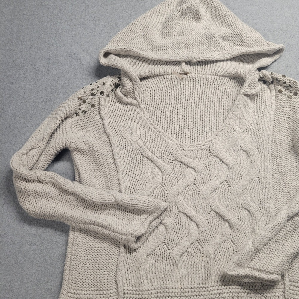 Free People Sweater Size Medium Chunky Cable Knit Oversized Gray Boho Indie - Picture 2 of 9